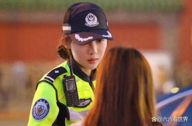 北京“最美交警”张钰回应爆红 意外走红带来的责任(2)