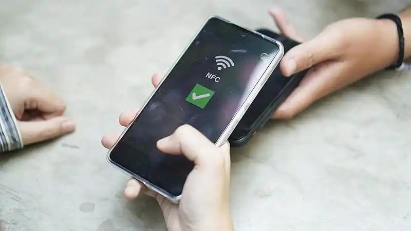 注意!手机这个功能不用时要关闭_隔空盗刷防范措施_NFC近场通信安全风险