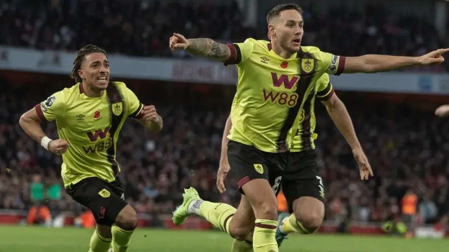 英超:富勒姆VS切尔西 伦敦德比再燃 韧性黑马对决残阵蓝军前瞻