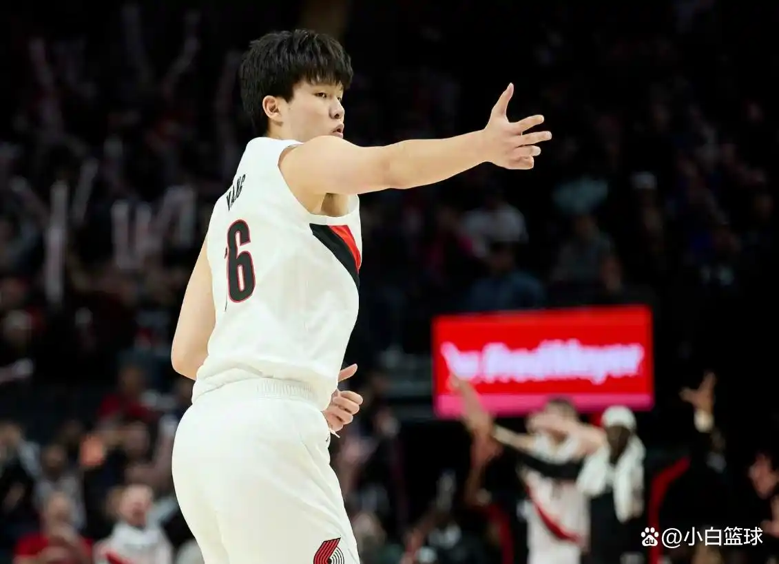 开拓者vs火箭比赛回顾_nba-开拓者主场击败火箭 杨瀚森封堵杜兰特_NBA杨瀚森连续第七场登场