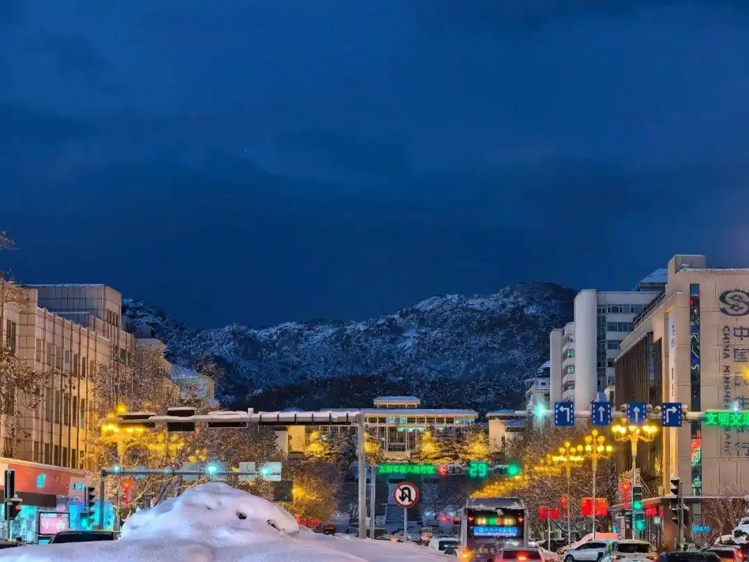 山海雪景图_中国这个“雪窝子”你知道吗_威海冷流雪