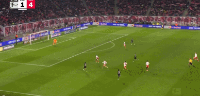 拜仁捧杯视频_孔帕尼：上半场对手的实力像是我们两倍，下半场拜仁表现很棒_孔帕尼：上半场对手的实力像是我们两倍，下半场拜仁表现很棒