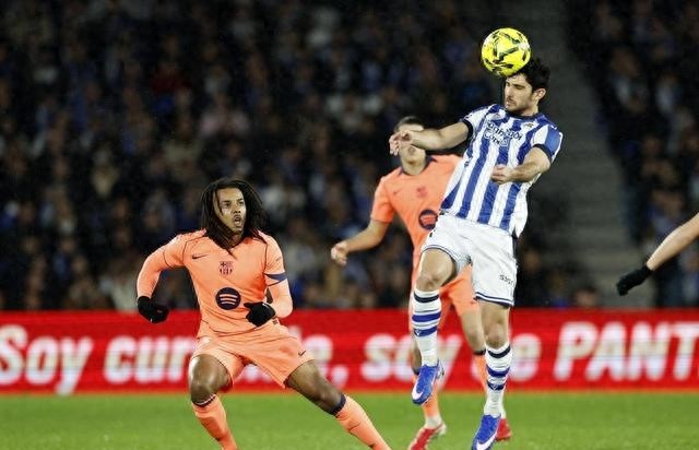 2026皇马巴萨_西甲VAR判罚争议_西甲巴萨皇马马竞争冠