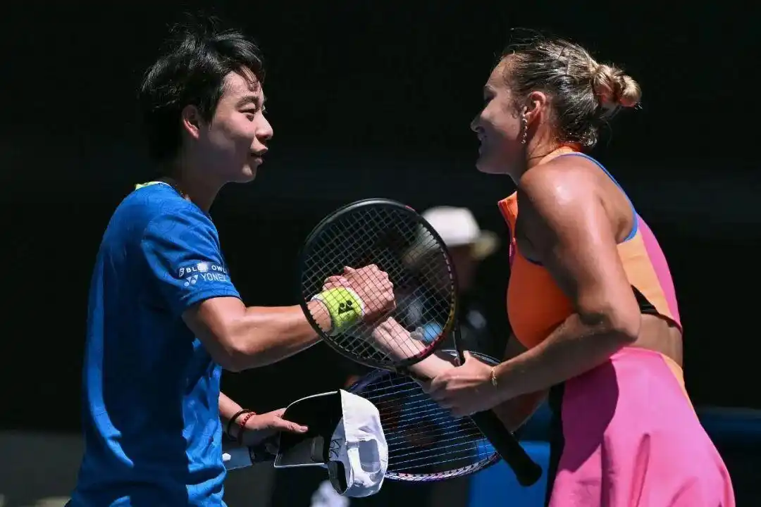 和萨巴伦卡交手“很爽！”