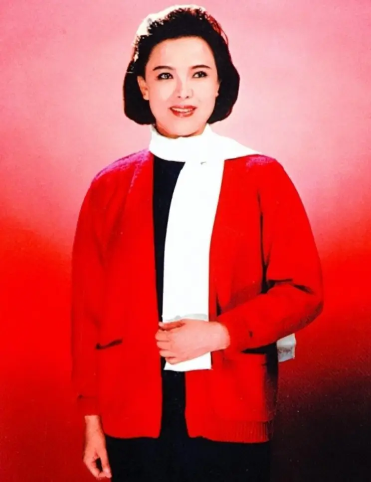 佟铁鑫 低调生活 _ 佟铁鑫 妻子林丹诗 _佟铁鑫的老婆林丹诗