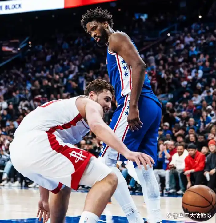 76人火箭比赛详细数据_76人vs火箭比赛结果_恩比德32+15+10杜兰特36分 火箭加时不敌76人