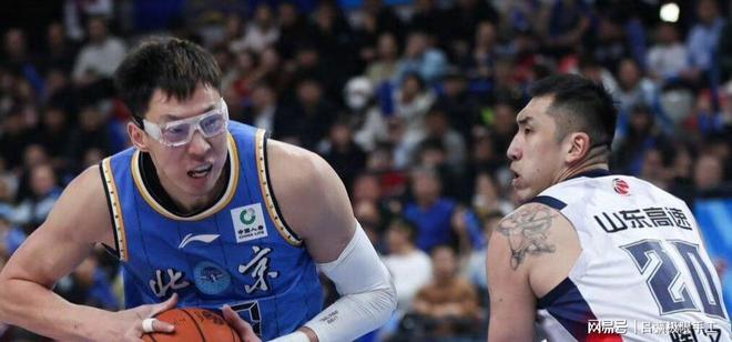CBA快节奏强对抗_篮球球星\\_CBA豪门球队竞争