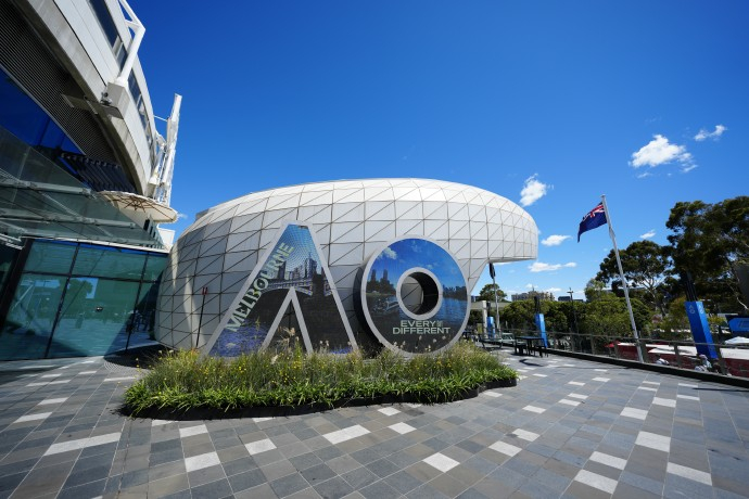 澳网神剧本：4届大满贯冠军退赛！王欣瑜创历史，1/8决赛对阵如下