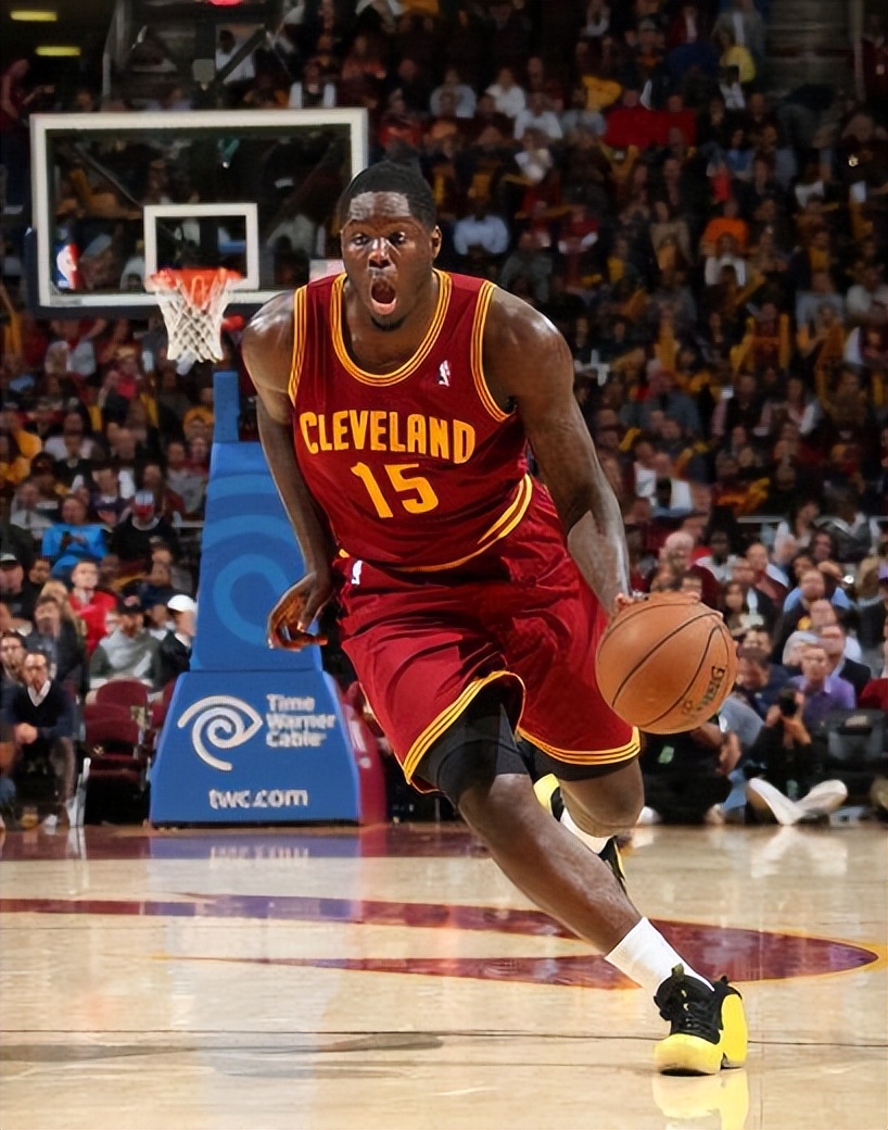 七号篮球球星_NBA球员荒唐行为_因愚蠢决定淡出主流视野的球星