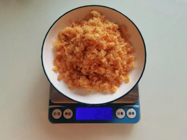 这6种食物看着干巴 实则是脂肪大户 警惕隐藏的高脂陷阱