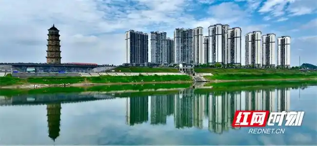 职业拳王争霸赛2026._2026新中泰中外拳王争霸赛门票_新化县武术之乡梅山文化赛事