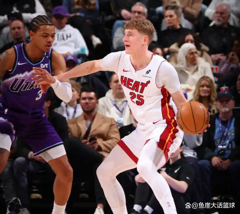 努尔基奇连场三双阿德巴约26+15 热火31分大胜爵士_爵士对阵热火比赛分析_爵士热火比赛战报