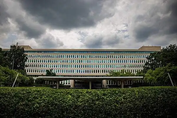 美国将在中东举行空军战备演习_美明州州长要求联邦政府结束报复性行动_美国中东空军战备演习