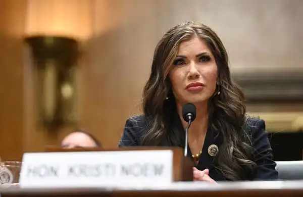 美明州州长要求联邦政府结束报复性行动_美国将在中东举行空军战备演习_美国中东空军战备演习