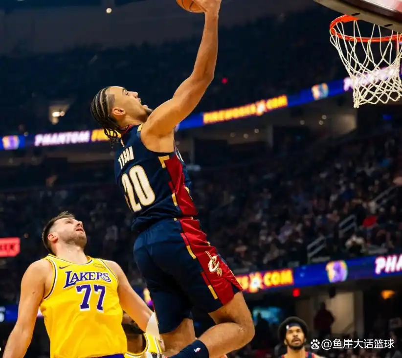 nba常规赛 湖人 vs 骑士_骑士129击败湖人 湖人失误防守分析 东契奇罚球詹姆斯表现